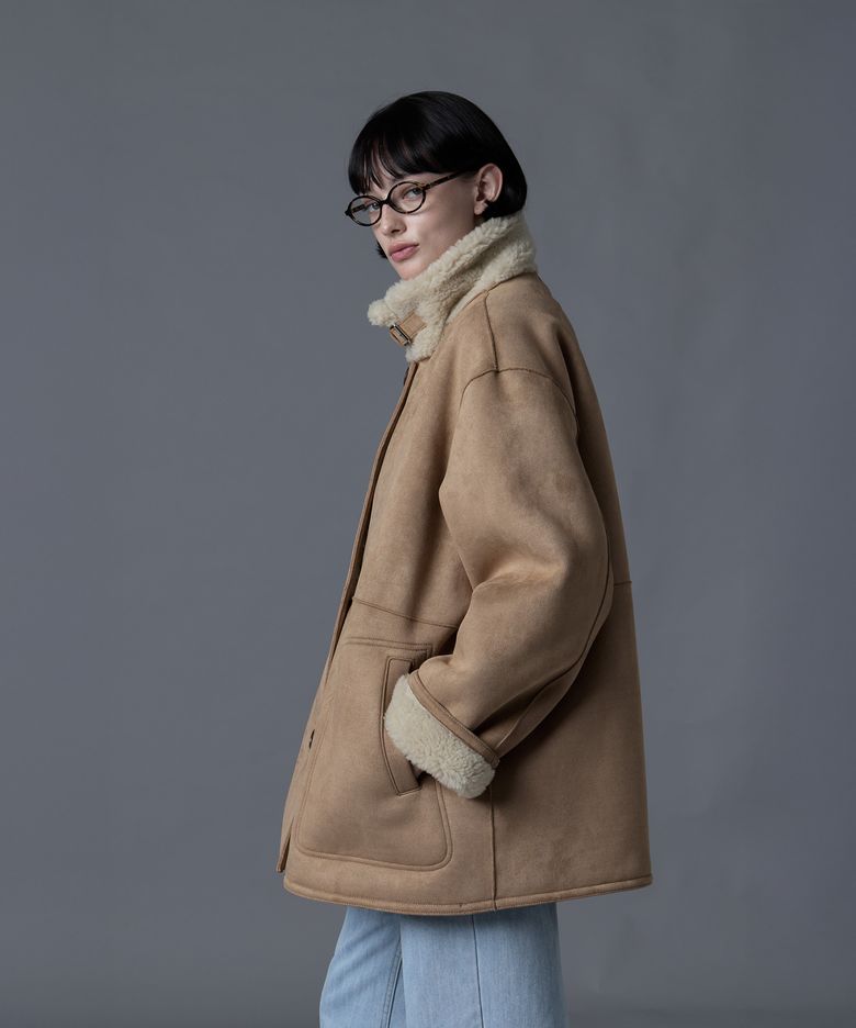 Reversible Tail Mustang (Beige)