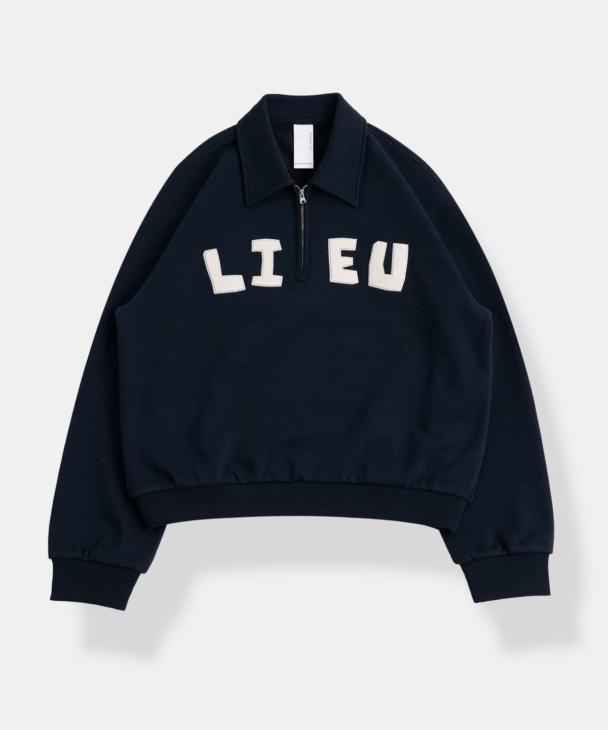그라프트맨(GRAFTMEN) DRAWING TYPO HALF-ZIP / NAVY