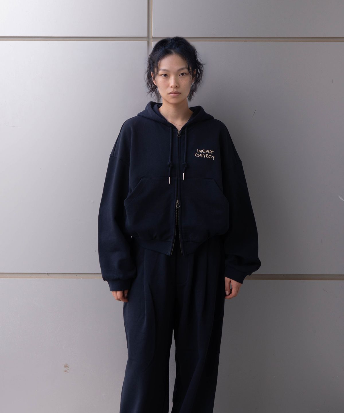 그라프트맨(GRAFTMEN) STITCH TYPO HOOD-ZIP / NAVY