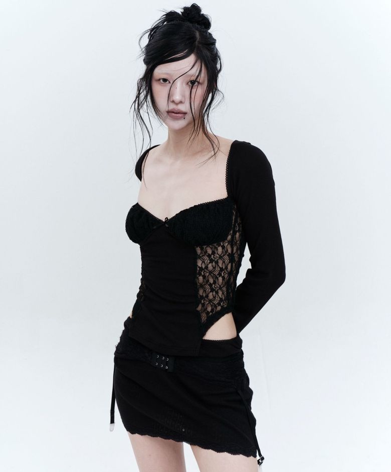 플라워 시스루 레이스 코르셋 긴팔 탑 (BLACK)