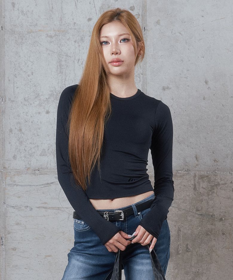 (DUC) Athletics Contour Long Sleeve Black
