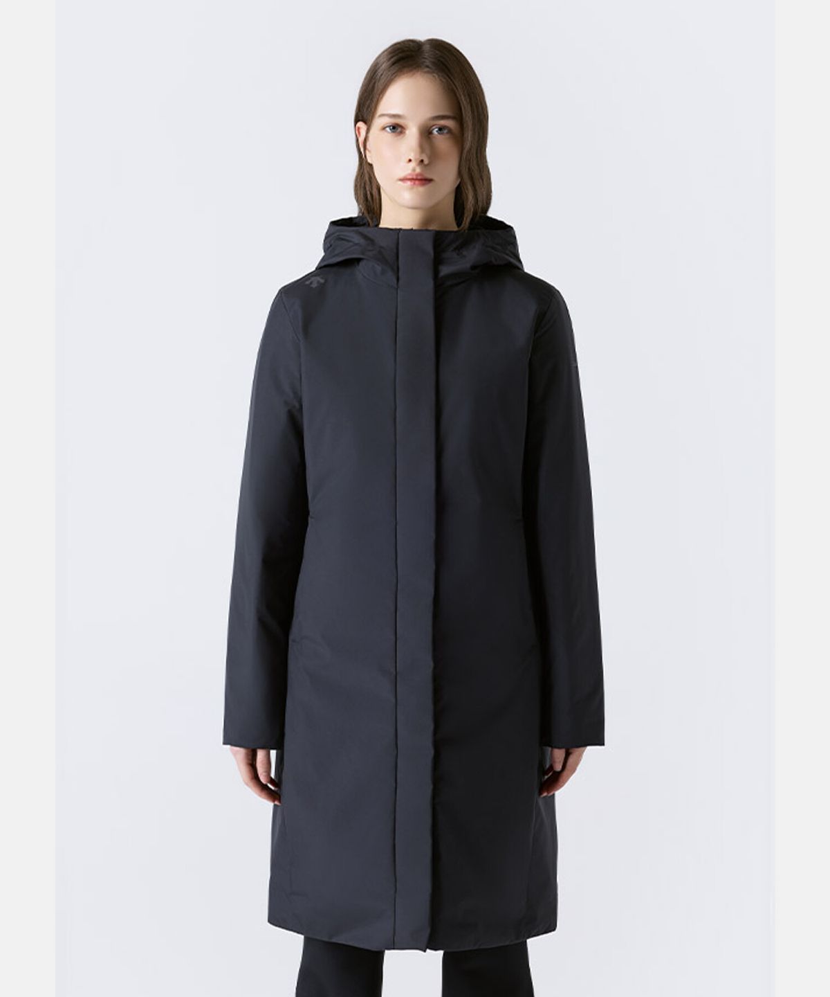 데상트(DESCENTE) 여성 롱 신슐레이트 트렌치 패딩 코트 블랙 SR322DPD92