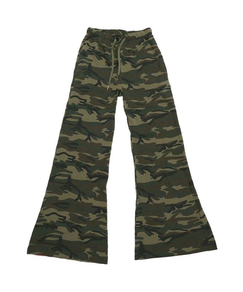 RAW WAFFLE CAMO FLARE PANTS (CAMO) WOMENS
