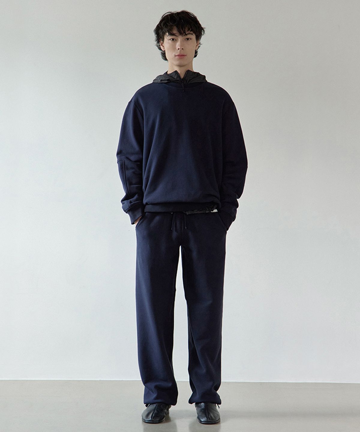 에이리(EYRI) (Unisex)릴랙스드 스웨트 셋업_네이비