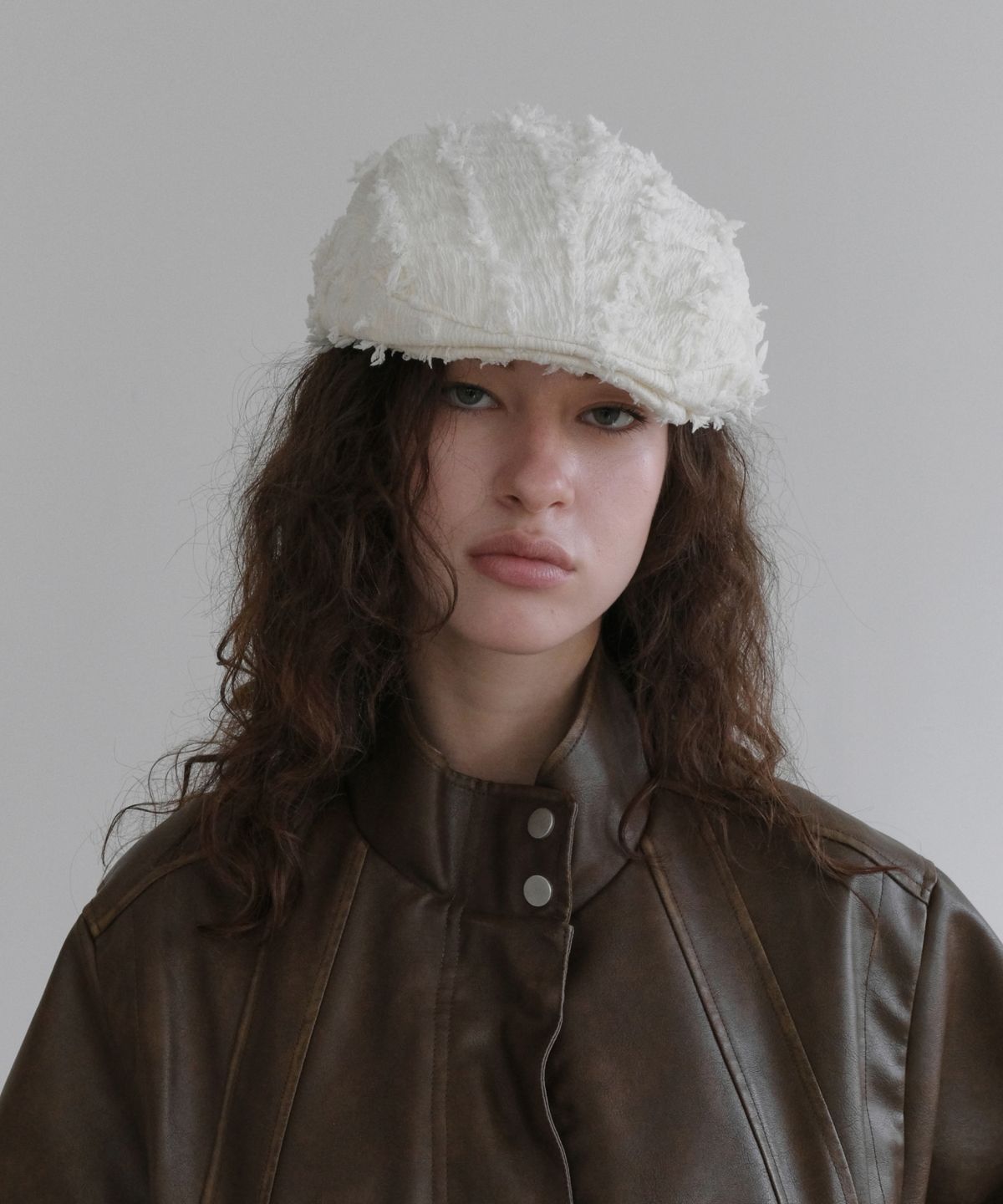 오디너리 홀리데이(ORDINARY HOLIDAY) 2WAY HUNTING CAP [IVORY]
