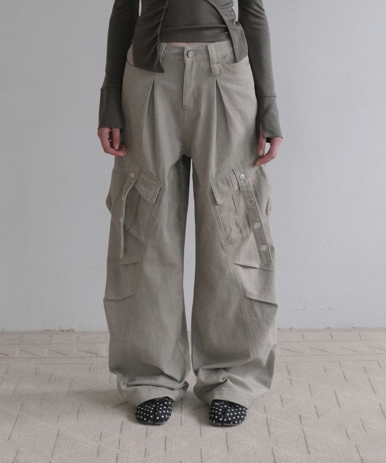 WASHED COTTON CARGO PANTS [BEIGE]