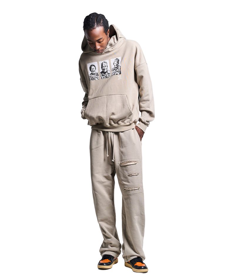 THREE FLAWS SWEATPANTS_KHAKI