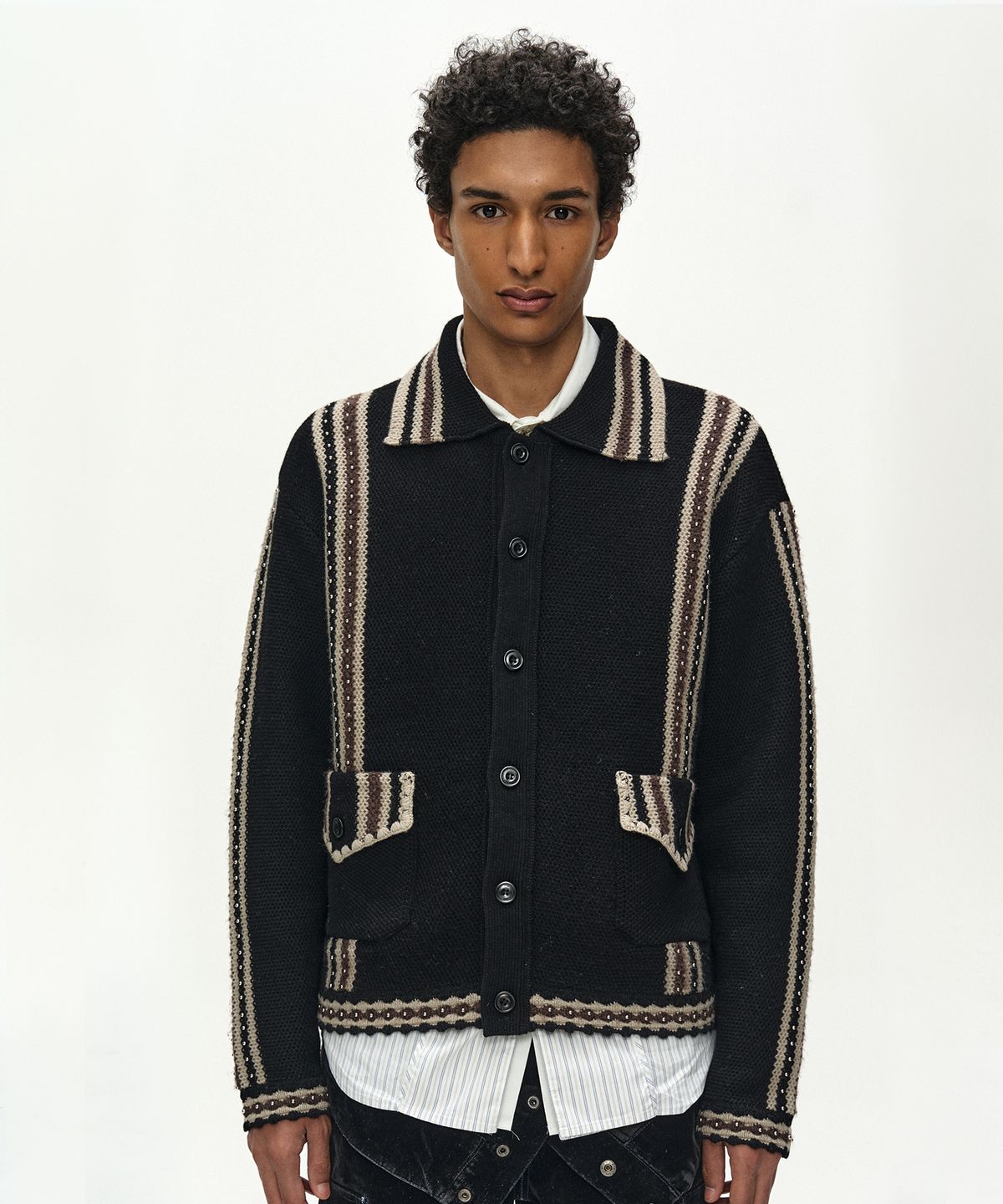 앤더슨벨(ADSB ANDERSSON BELL) FANTASIA 26 HEAVY WOOL CARDIGAN (BLACK)