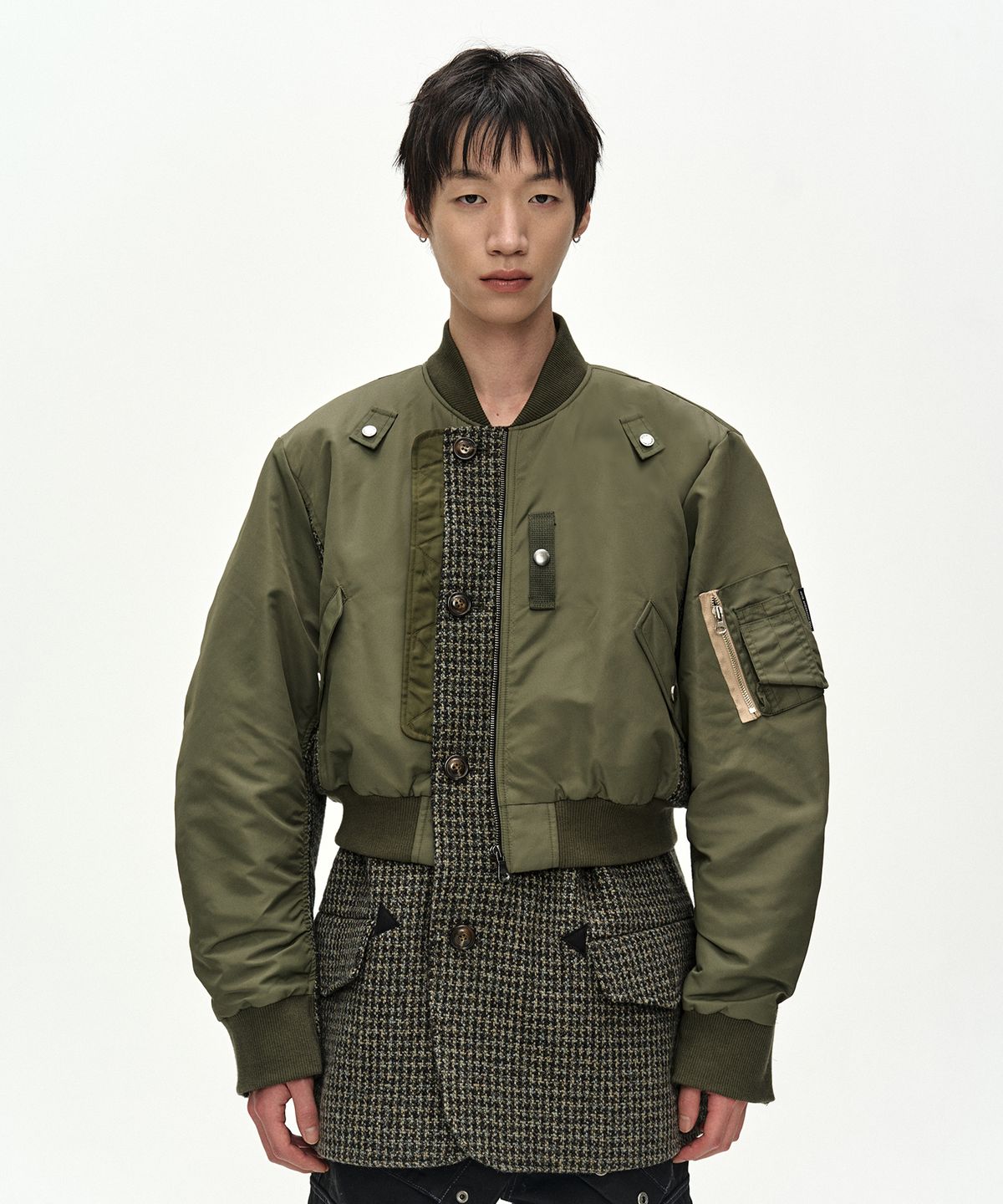 앤더슨벨(ADSB ANDERSSON BELL) UNISEX DECONSTRUCTED LAYERED BOMBER COAT (SAGE)