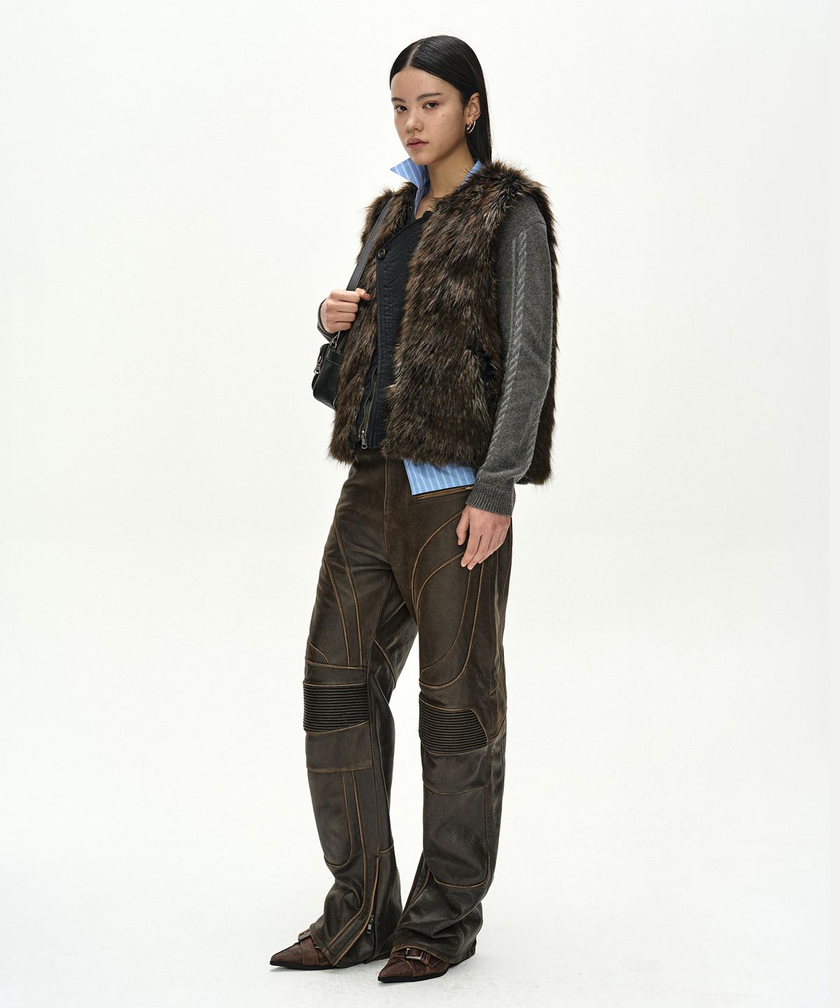 앤더슨벨(ADSB ANDERSSON BELL) LEATHER ARTICULATED PANEL JEANS (BROWN)
