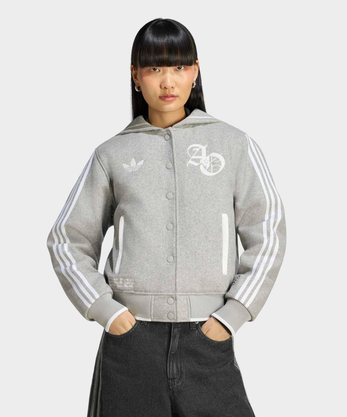 아디다스(ADIDAS) 치어 재킷 - 미디엄그레이헤더:화이트 / KR6513