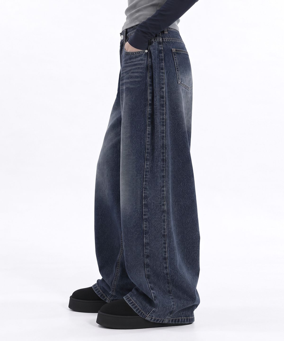 랜덤오프(RANDOMOFF) BTB : POEM PINTUCK BALLOON JEANS [STEEL BLUE]