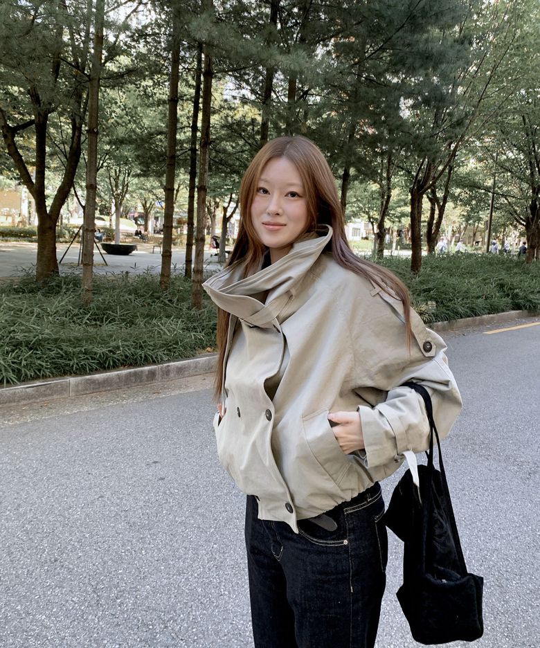 [임데이 PICK] 뎁스 볼륨 카라 자켓 [Beige]