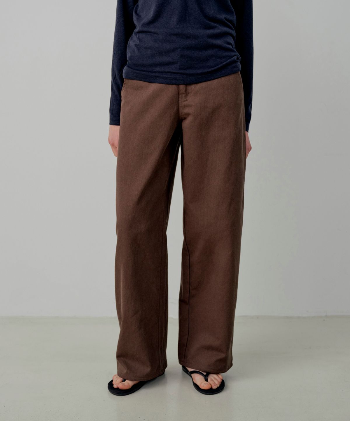 르세지엠(LESEIZEME) Basic Twill Cotton Semi Wide Pants - Brown