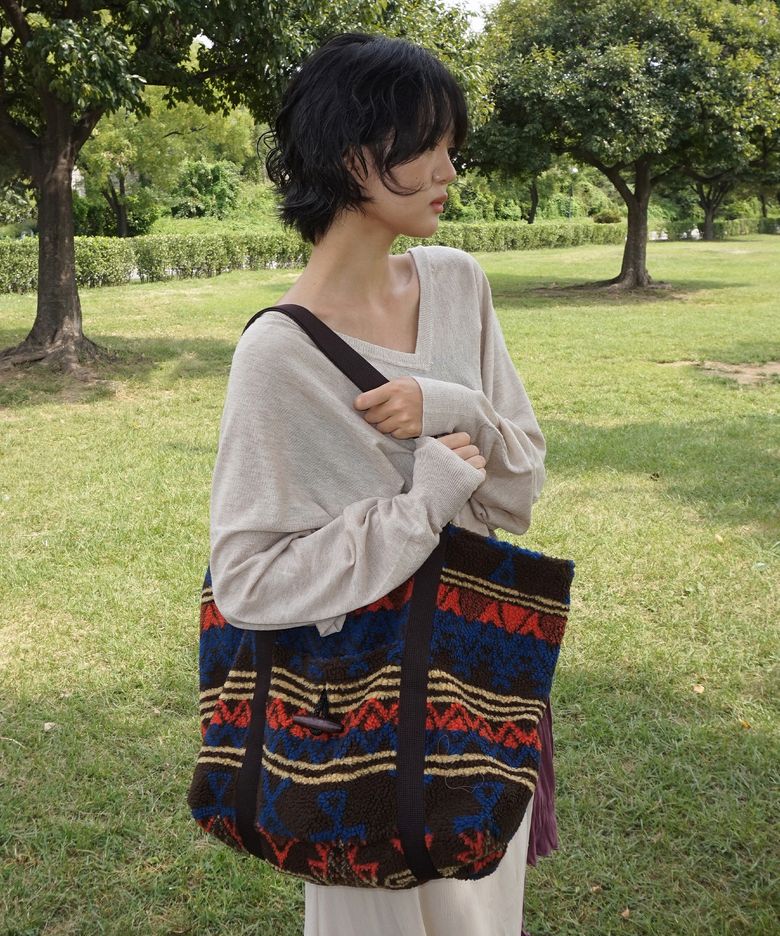 FLUFFY LUZCO BAG [BROWN]