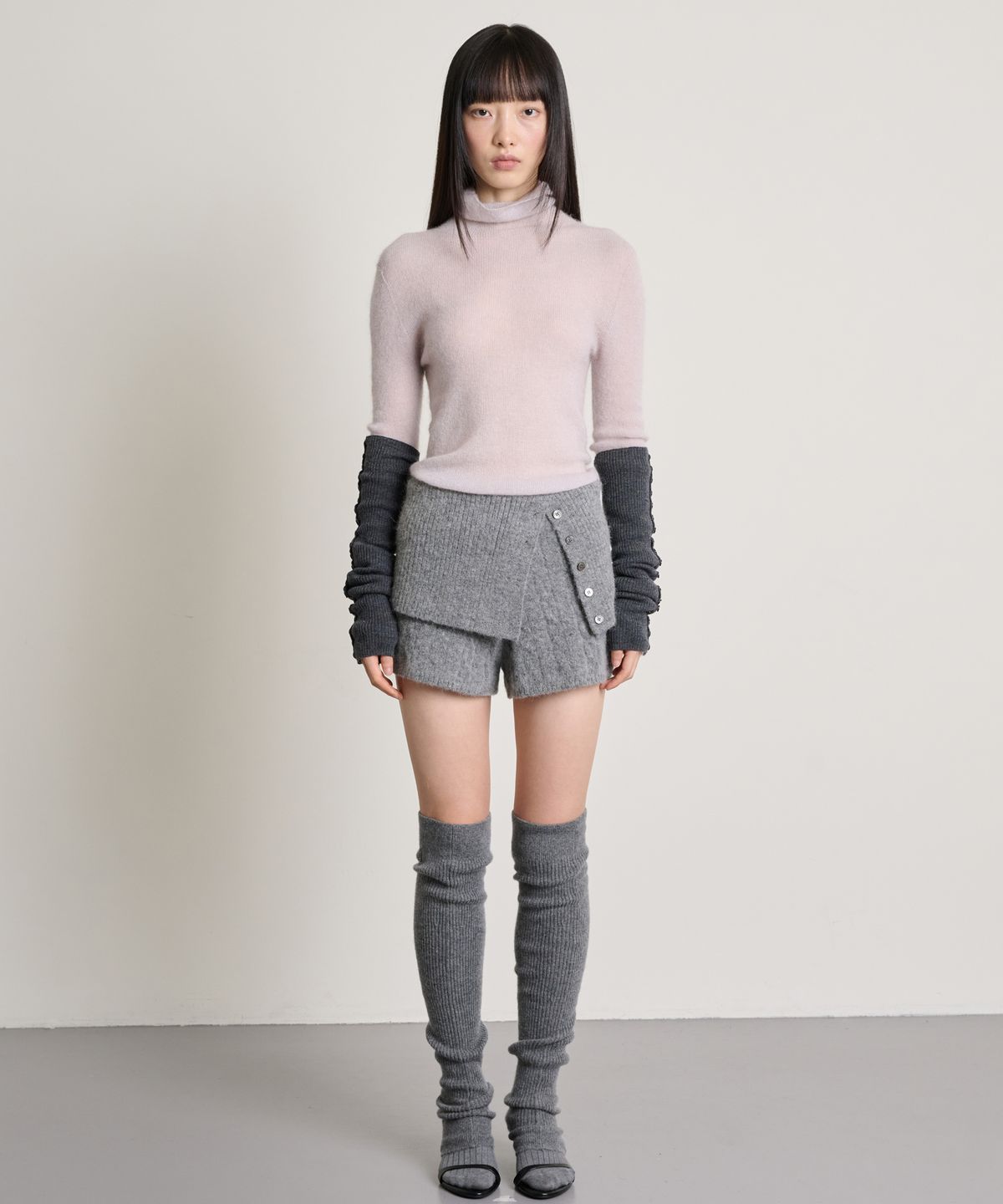 더애틋(THE AÉTUT) Italian Mohair Knit Turtleneck Pullover_Purple Grey (10/10 이후 순차배송)