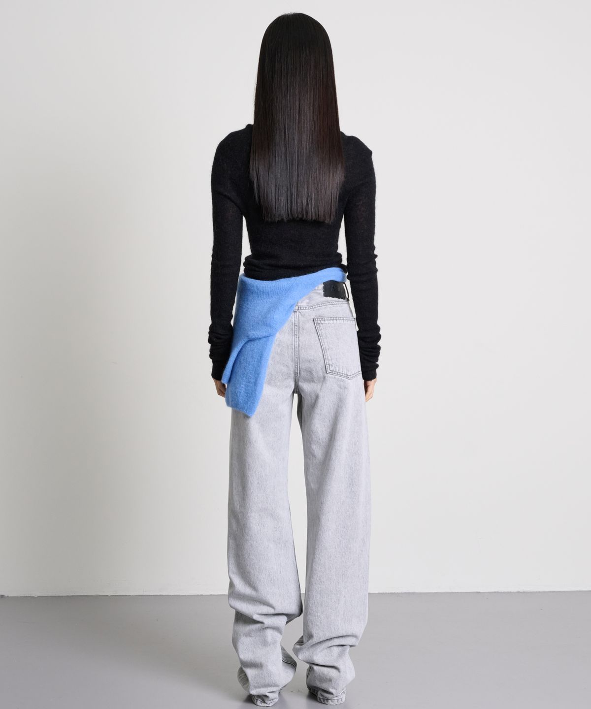 더애틋(THE AÉTUT) Italian Mohair Knit Turtleneck Pullover_Black (10/10 이후 순차배송)