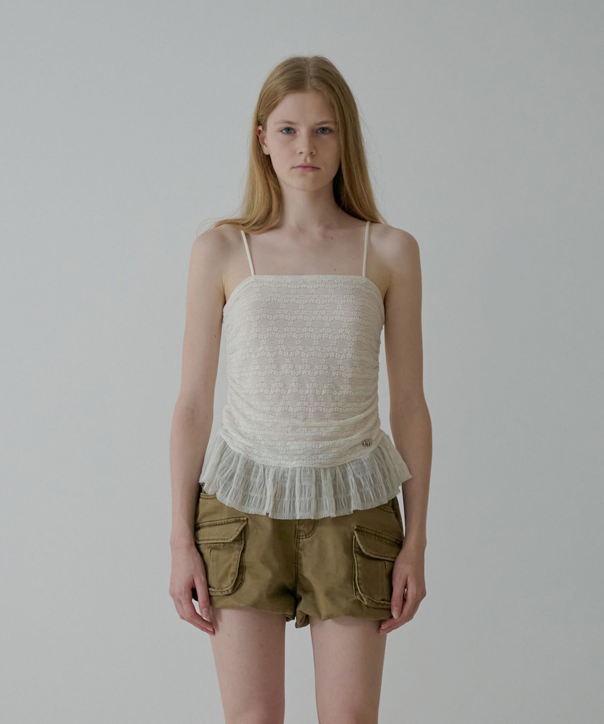 소프트서울(SOFT SEOUL) LACE FRILL SLEEVELESS TOP_IVORY