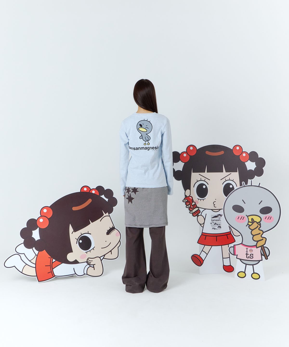 탄산마그네슘(TANSANMAGNESIUM) 안녕자두야X탄산 윙크 꼬꼬 롱슬리브 (스카이블루)