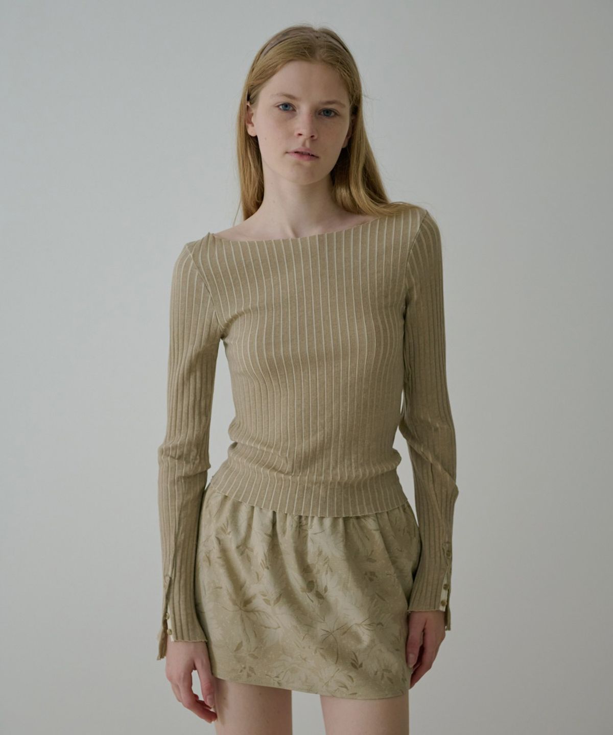 소프트서울(SOFT SEOUL) PETAL MINI SKIRT_BEIGE