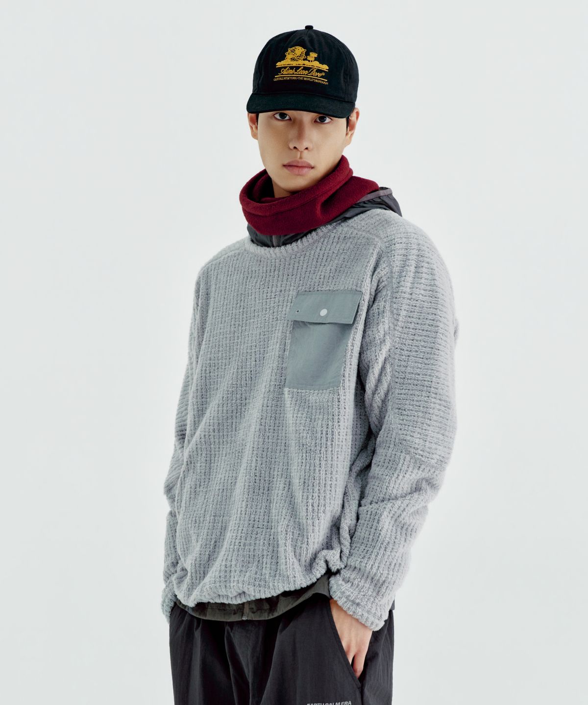 얼스캄에라(EARTH CALM ERA) 포켓 플리스 크루넥(UNISEX)_4컬러