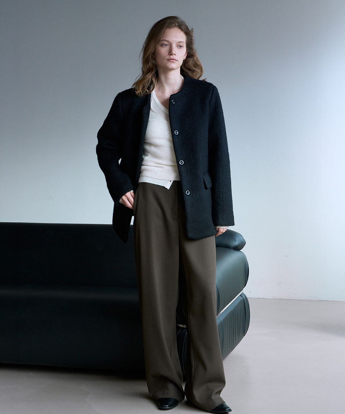 린테(LYNTE) Contour Waistless Wool Slacks