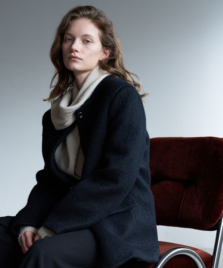 Signature Mohair Half Coat (Pure Black)