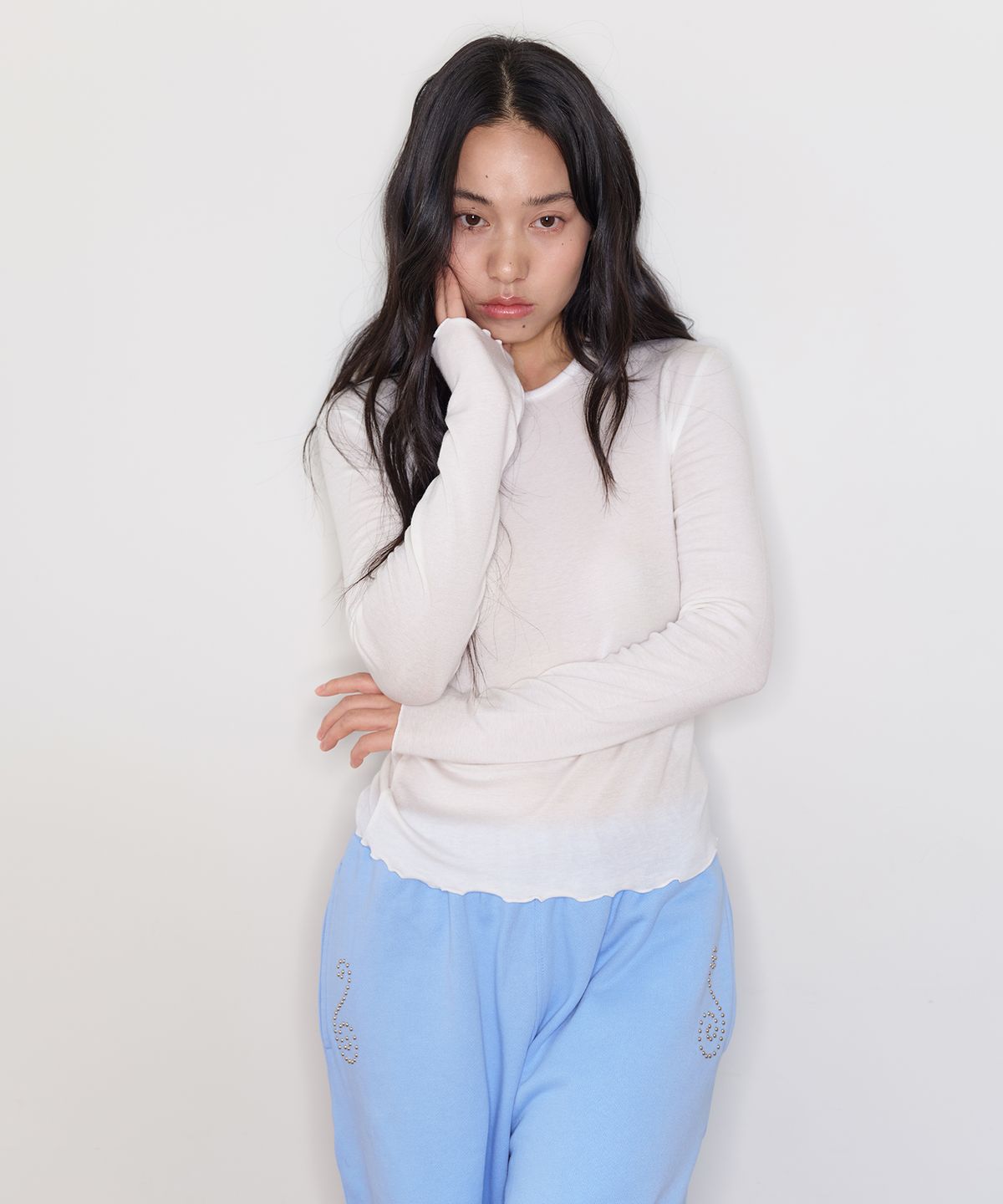 홈바디띵즈(HOMEBODY THINGS) Tencel Wool Lettuce Long Sleeve Tee (IVORY)