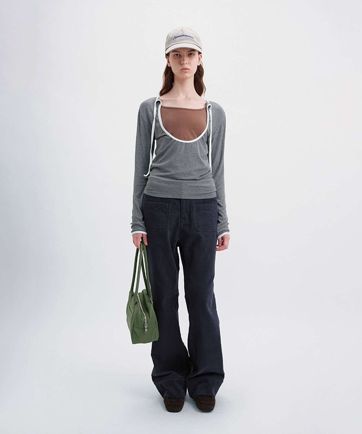 시메트릭 퍼센트(SYMMETRICPERCENT) Corduroy Flare Pants / Navy