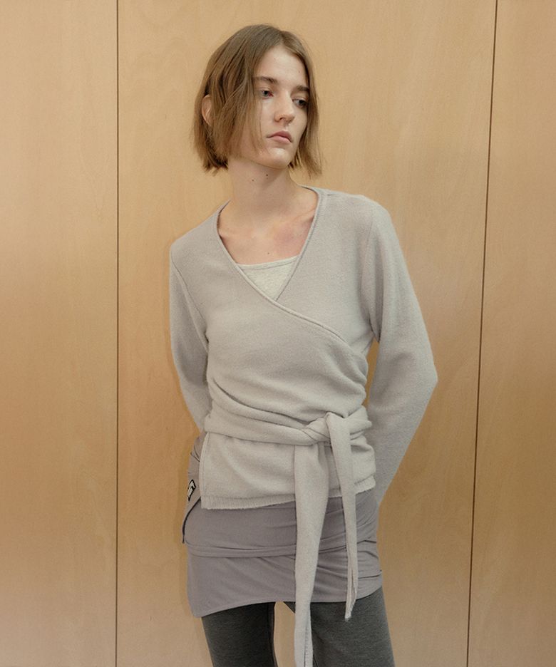 Envelop Draped Knit / Oat beige