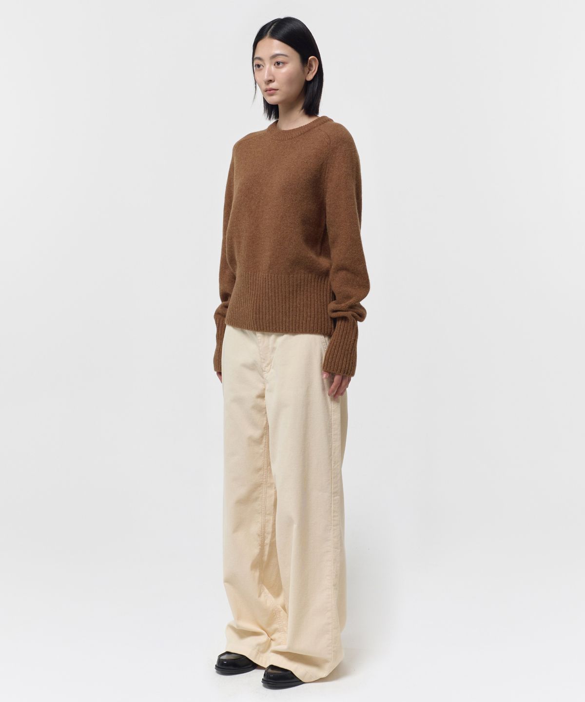 지비에이치 어패럴(GBH APPAREL) WOOL CREW NECK KNIT / DARK BROWN