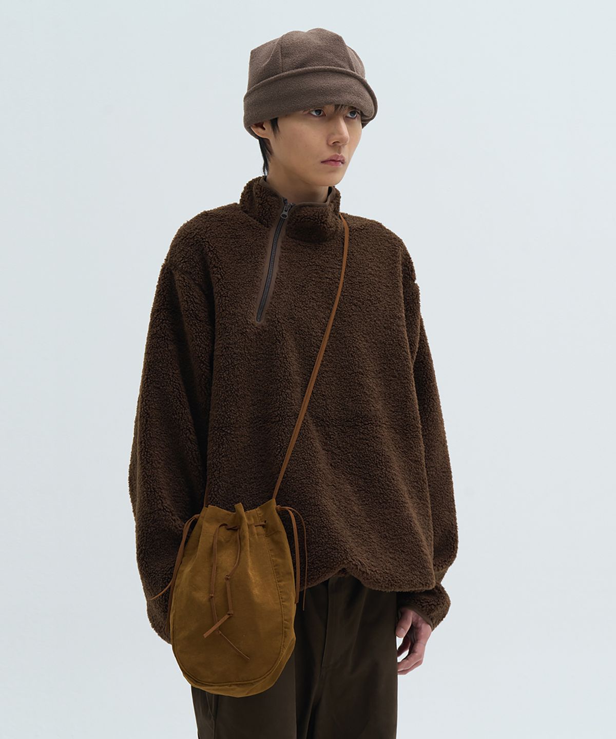 카사카사(KASAKASA) Drawstring Bag Tobacco Brown
