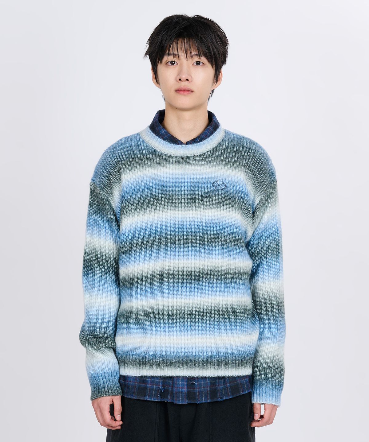 논타입(NONTYPE) GRADATION STRIPE KNIT SWEATER (BLUE)