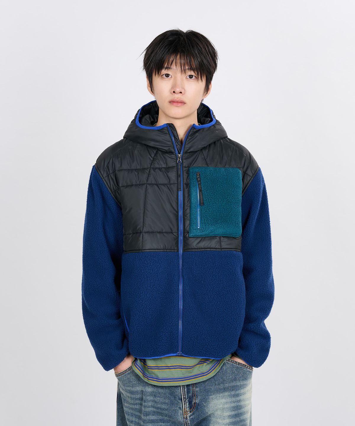 논타입(NONTYPE) QUILTED FLEECE BOMBER (BLUE)