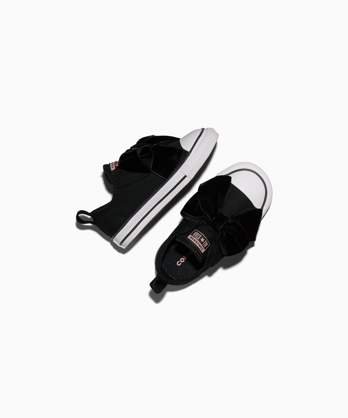 컨버스(CONVERSE) 키즈 척테일러 올스타 원 스트랩 벨벳 보우 블랙 A23877C