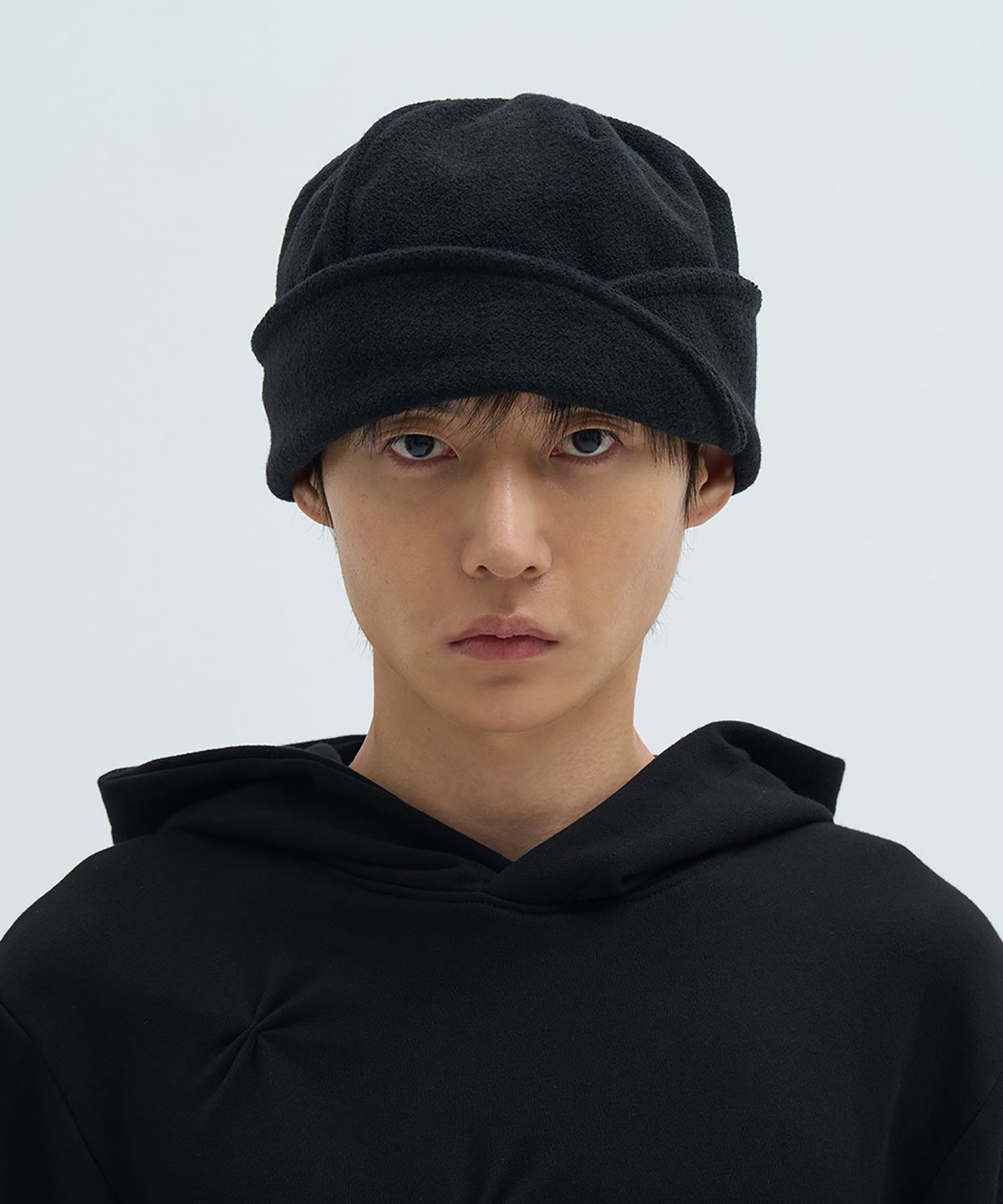 카사카사(KASAKASA) Asymmetric 2-Way Beanie Black