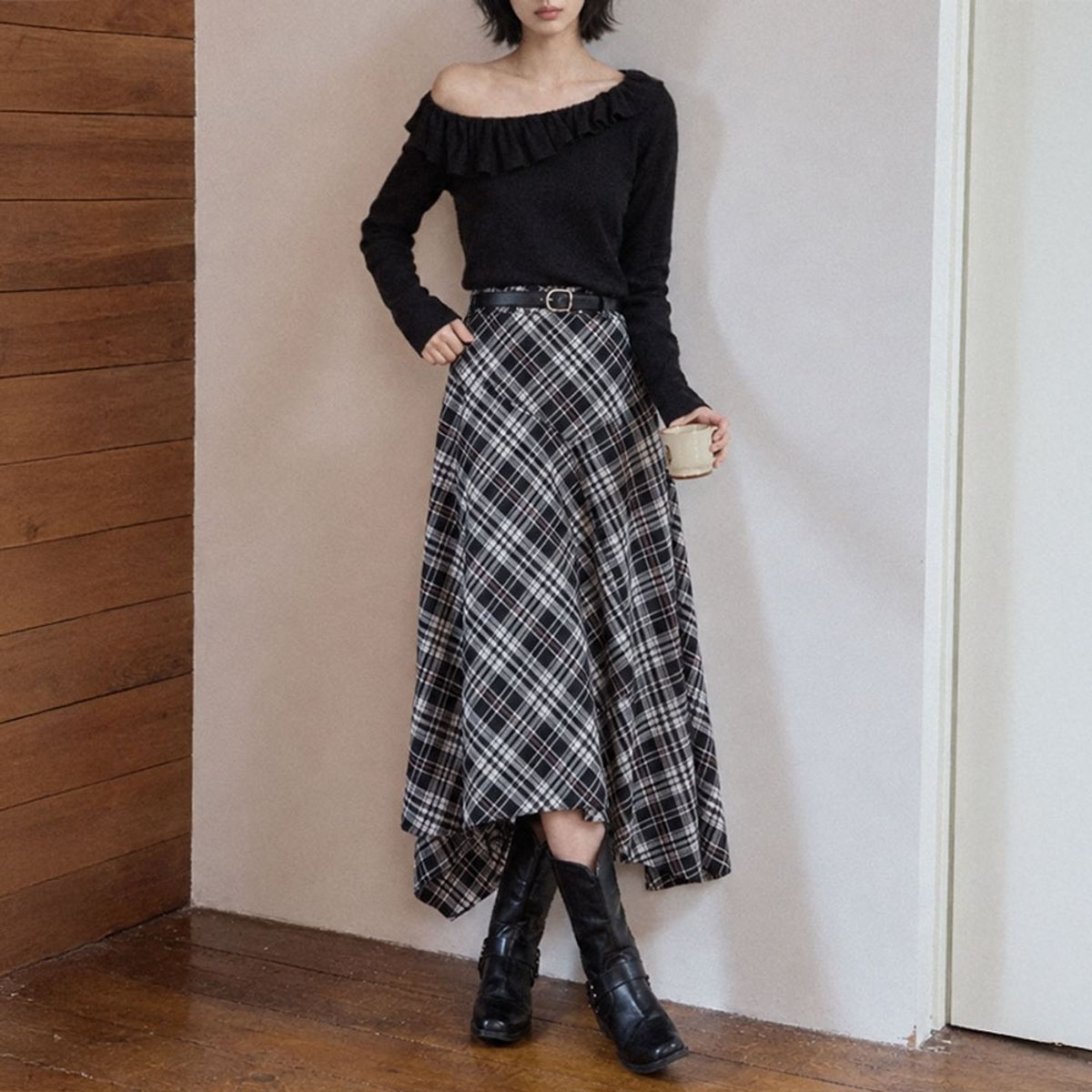 랭썬(LANGSON) LS_Black plaid midi skirt