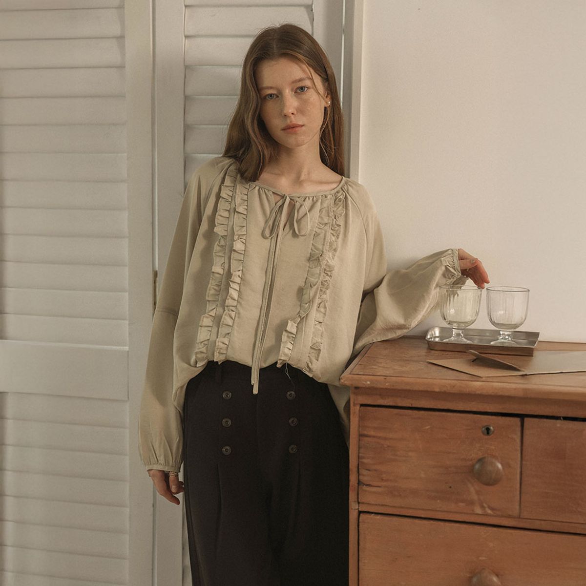 프라우드 마리(PROUD MARY) PM_Ruffle ribbon tie blouse