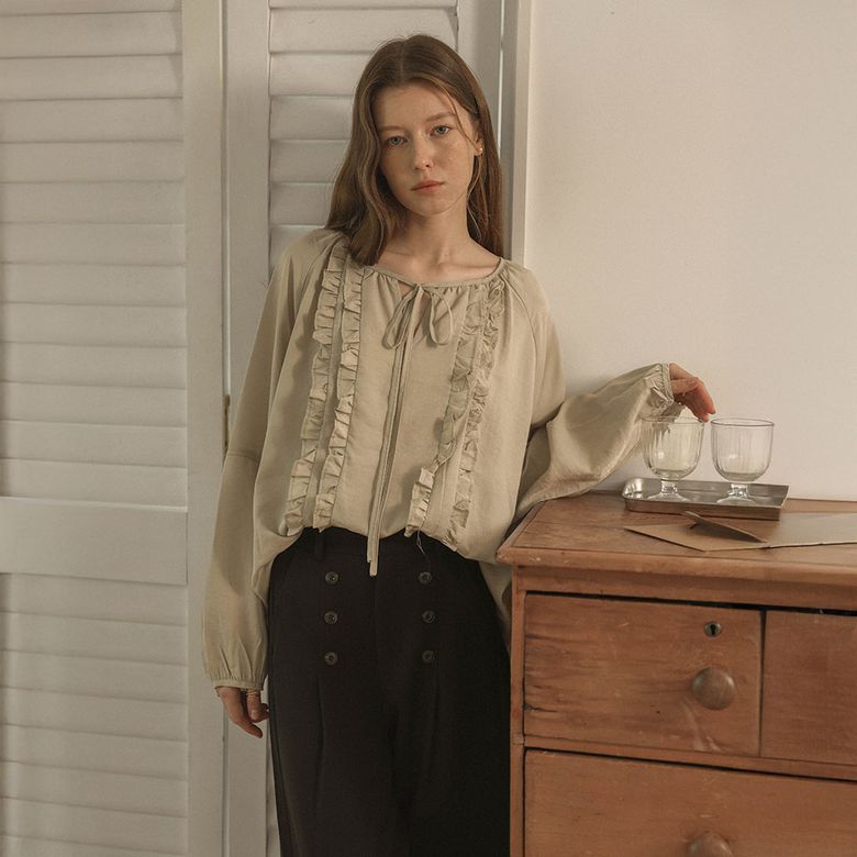 PM_Ruffle ribbon tie blouse