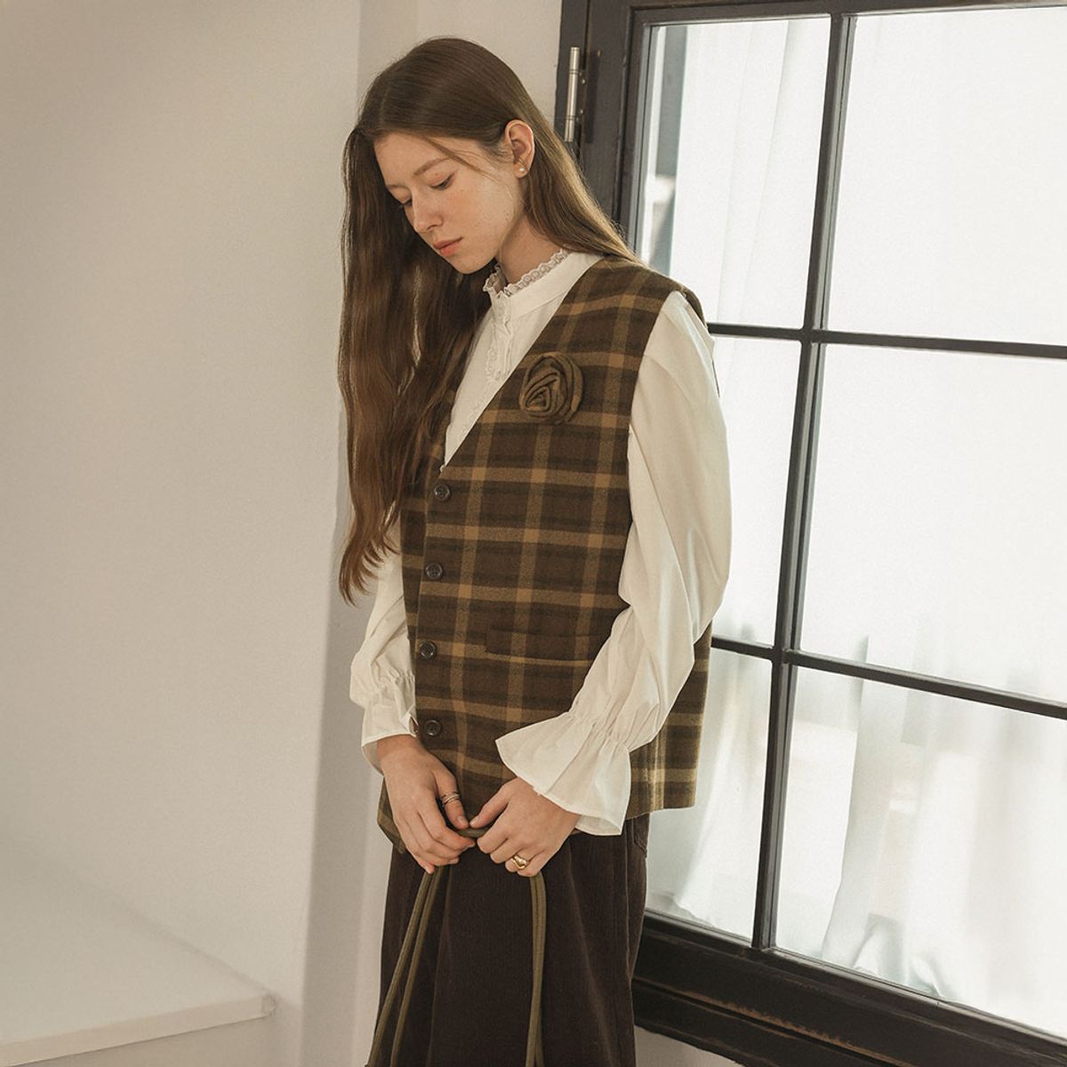 프라우드 마리(PROUD MARY) PM_Plaid flower brooch vest