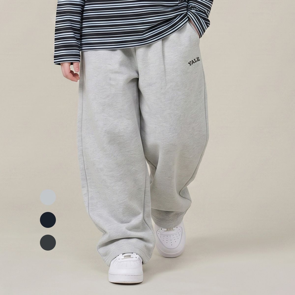 예일키즈(YALE KIDS) 베이지 핀턱 스트레이트 팬츠 A6F018