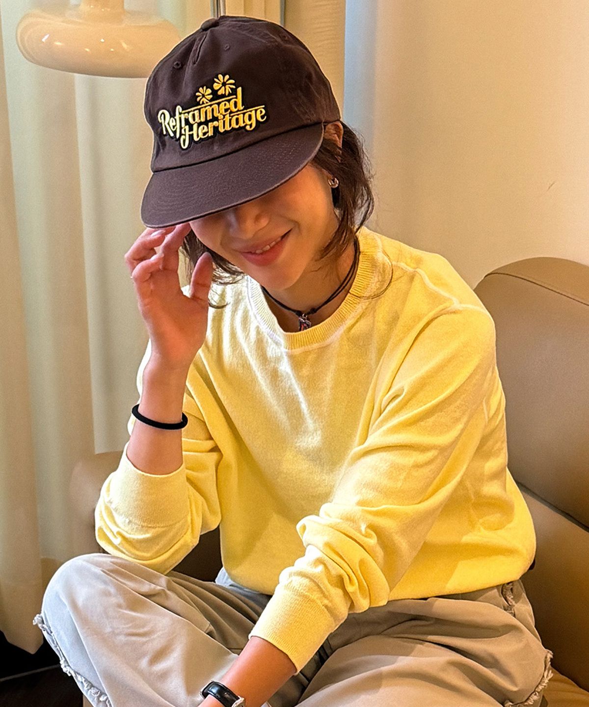 유니버스 가먼트(UNIVERSE GARMENT) 데이지 5패널 워싱 캡_BROWN