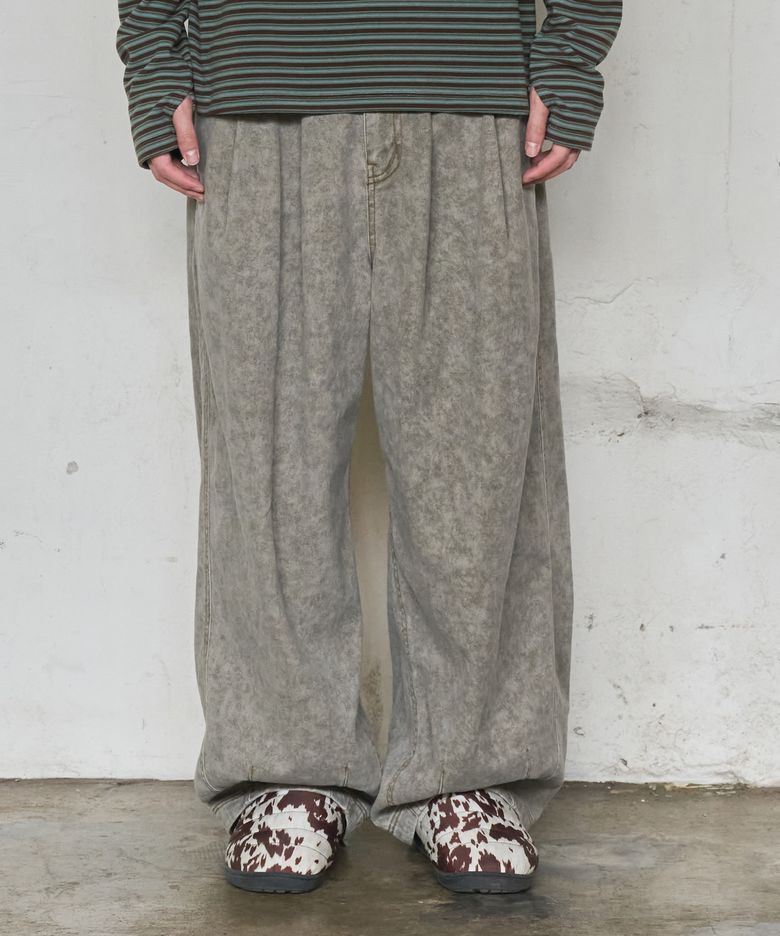 PIGMENT BALLOON PANTS (KHAKI)