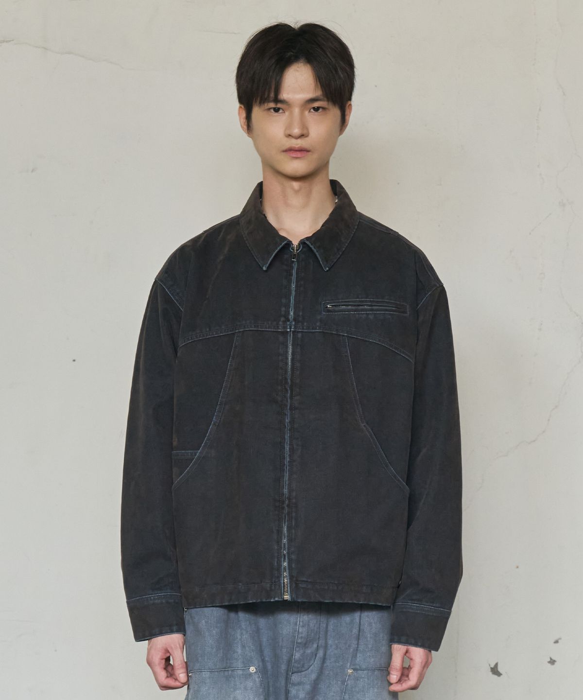 논타입(NONTYPE) VELVET CURVED POCKET WORK JACKET (BLUE)