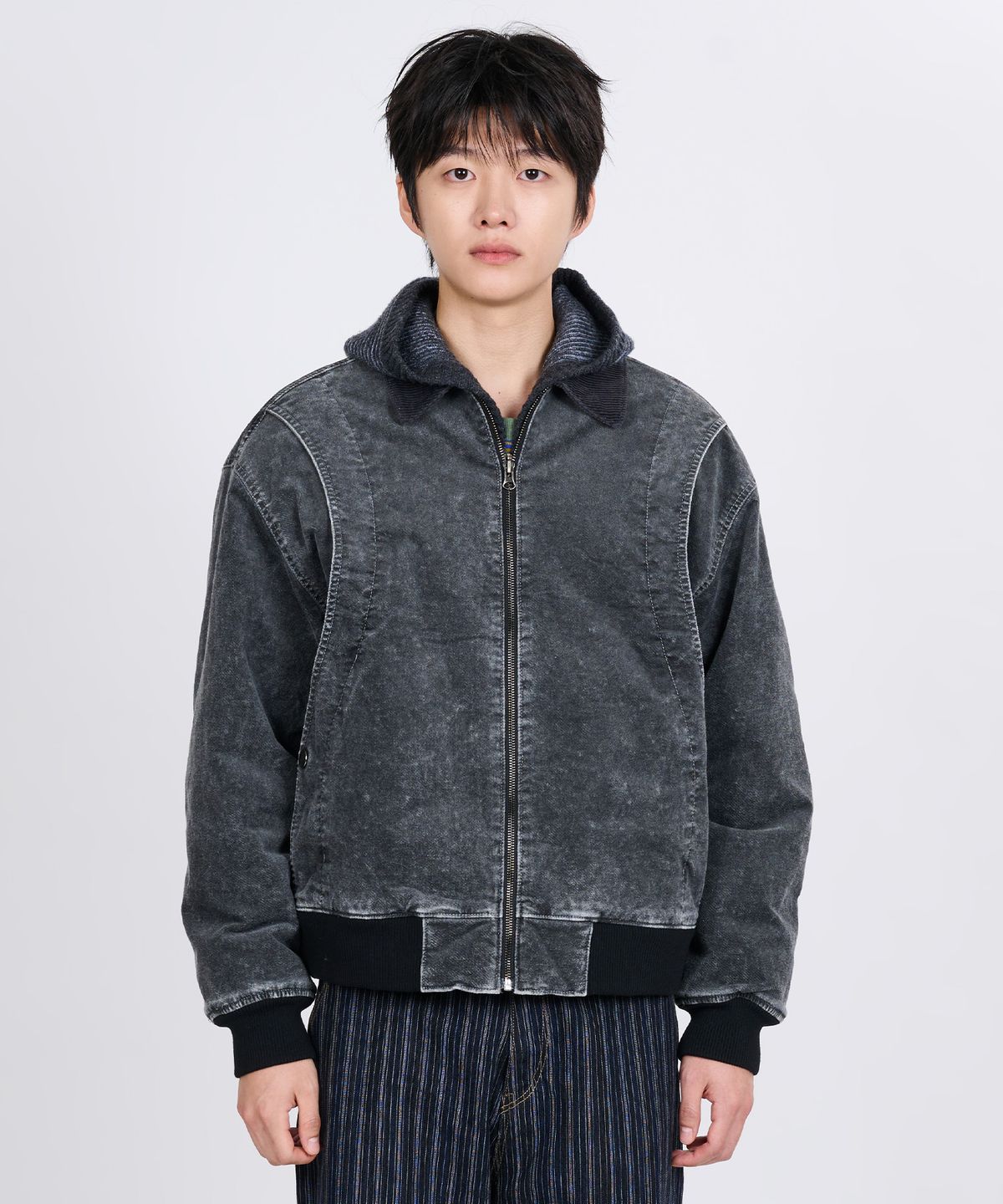 논타입(NONTYPE) GARMENT WASHED CURVED MOLESKIN JUMPER (BLACK)