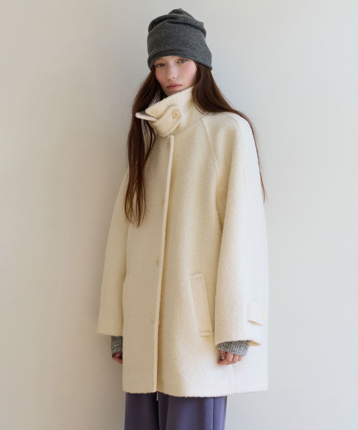 로라로라(ROLAROLA) BALMACAAN HALF COAT IVORY