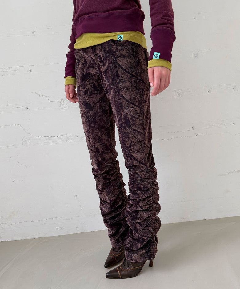 BOTANICAL CORDUROY RUCHED FLARED PANTS / plum