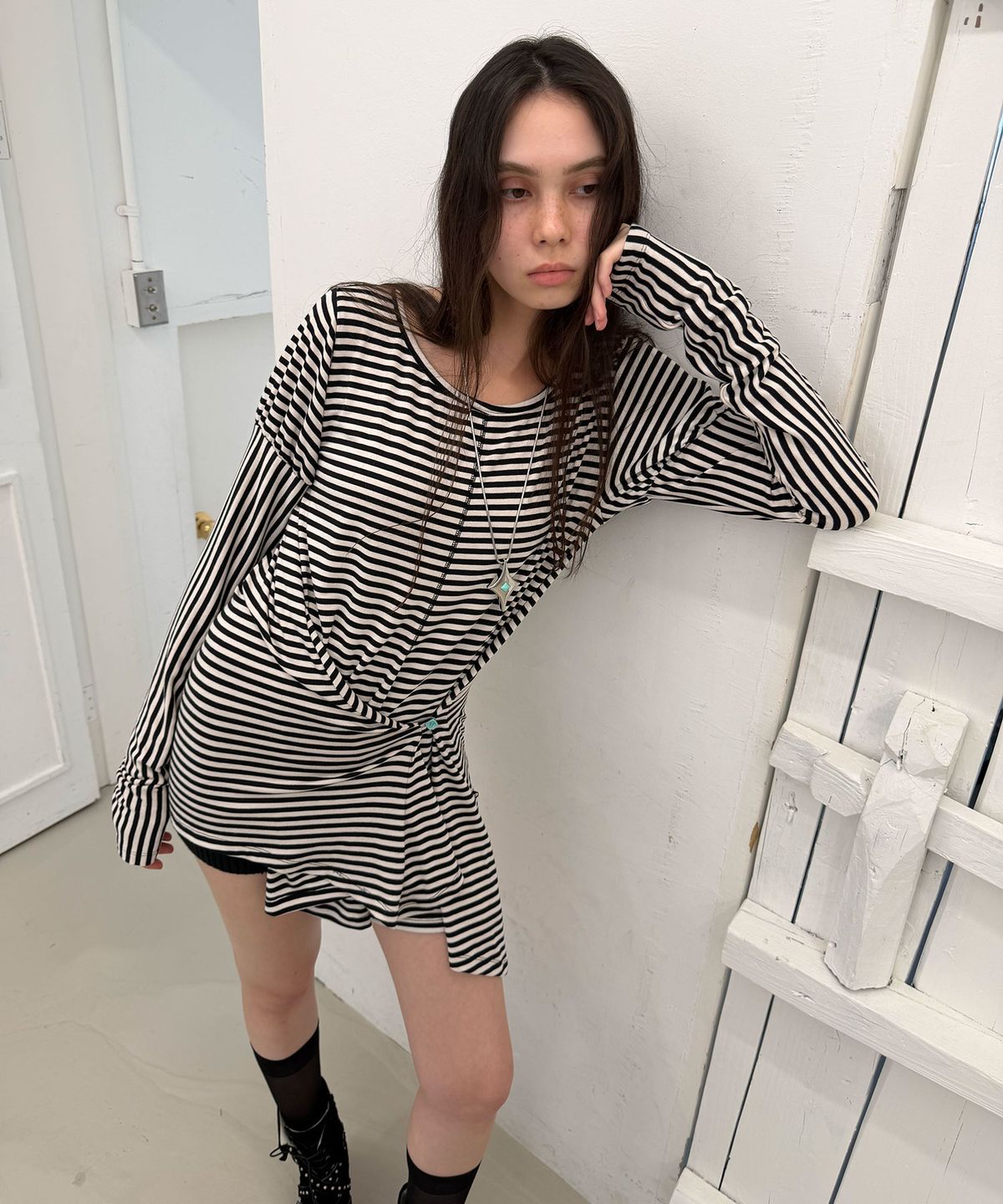 헤레틱(HERETIC) BUTTON STRIPE MULTI-WAY LONG T-SHIRT / black