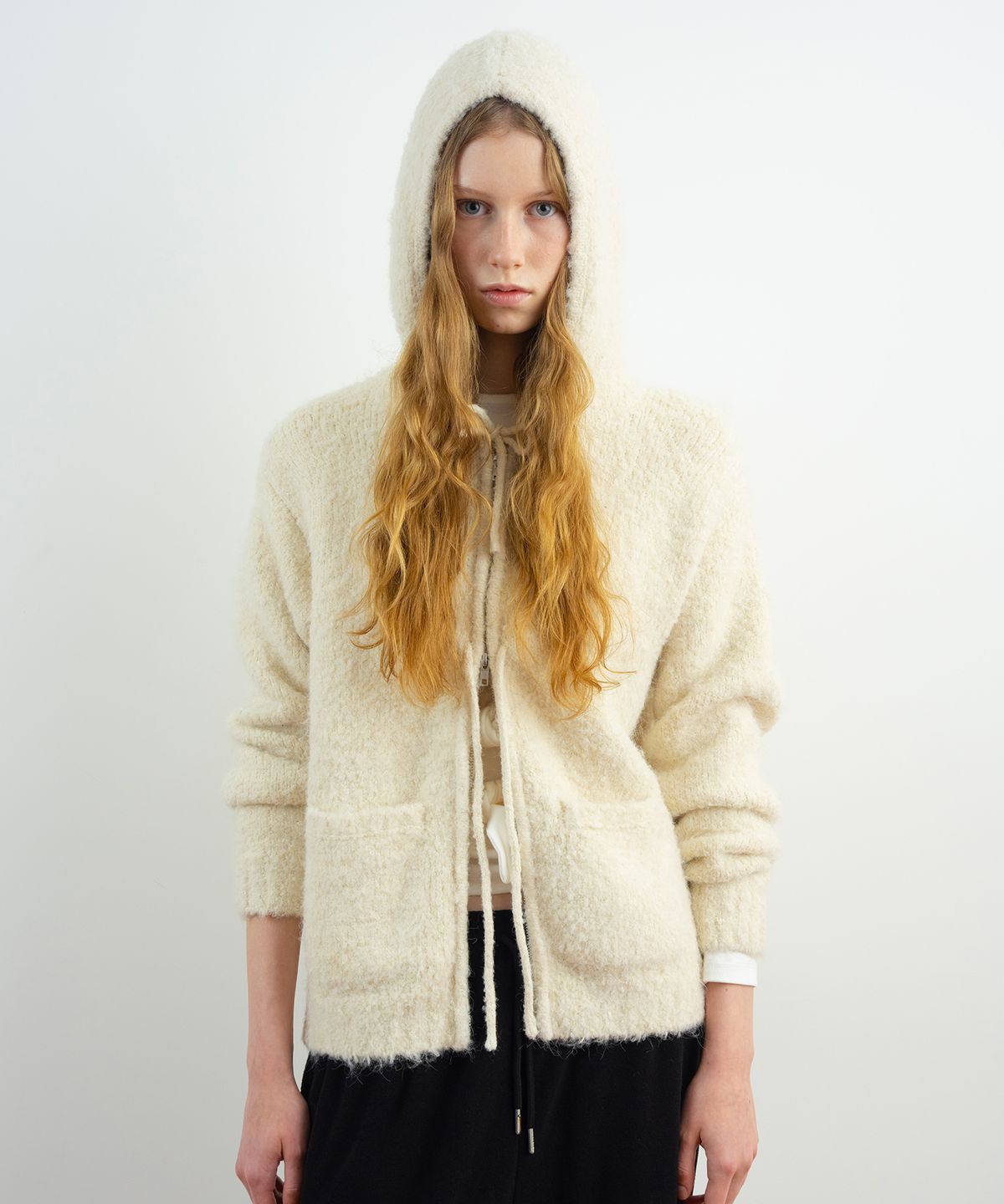 시눈(SINOON) Cloud Punching Hooded Knit (Ivory)