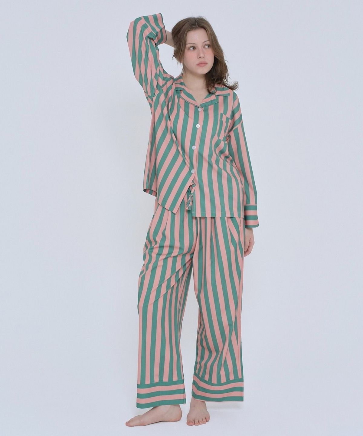 오오티엔(OOTN) 메종 와이드핏 스트라이프 커플잠옷 상하의 세트_3 colors